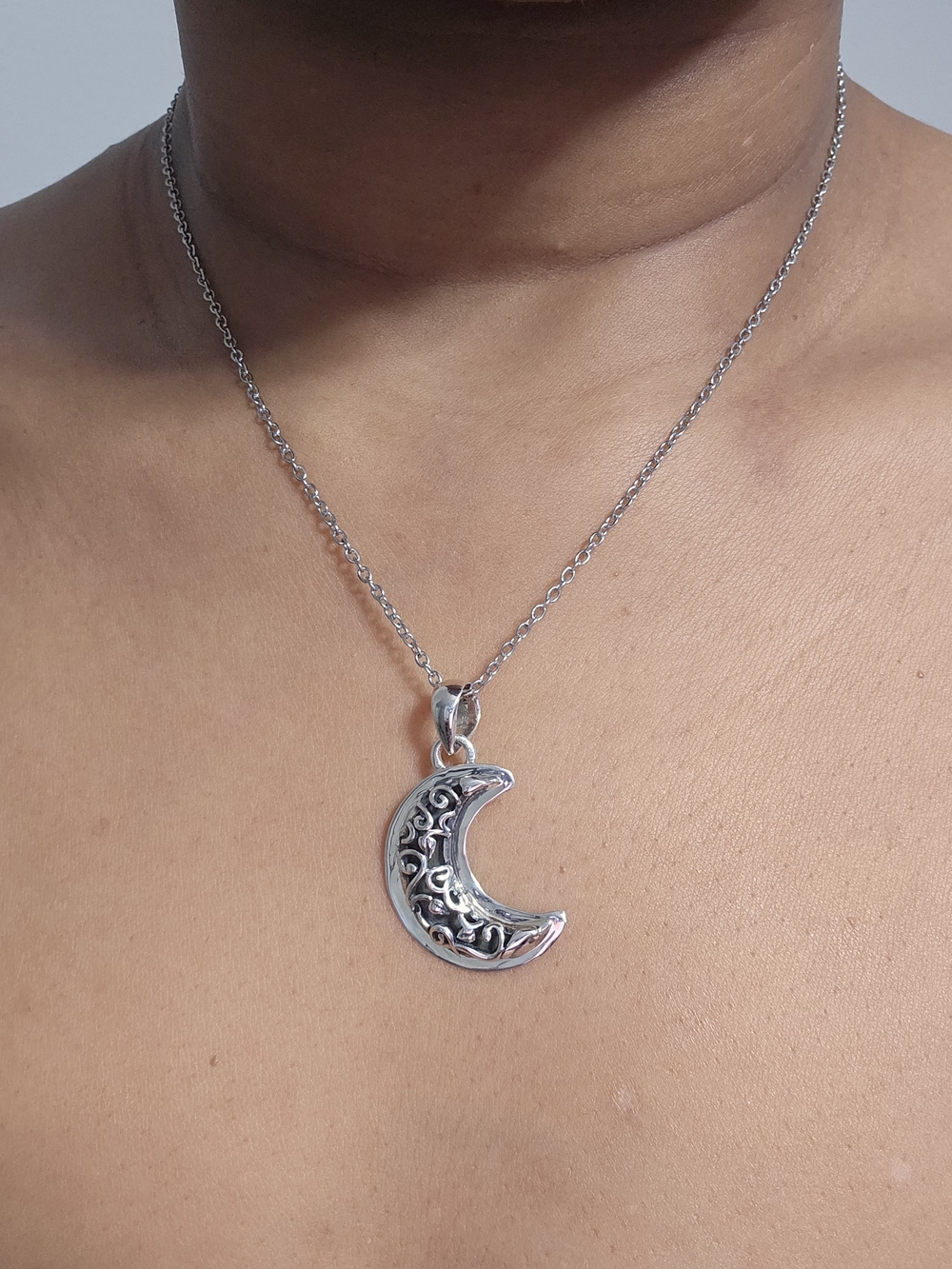 925S Reversible Crescent Moon Pendant Necklace - Elegant Women’s Jewelry